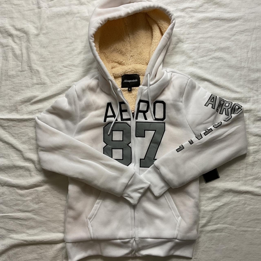 Aeropostale fur zip up